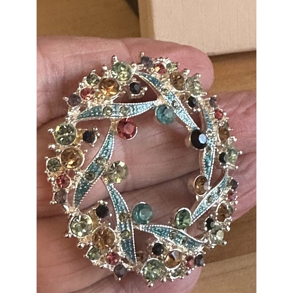 NAPIER Vtg Wreath Brooch Pin Enamel Rhinestones Multicolor Gorgeous IOB Signed - Picture 2 of 7